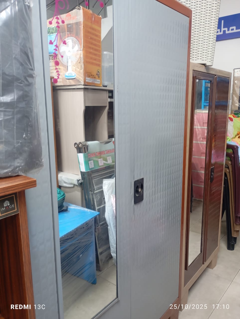 56a9534a-7f68-4199-bc65-2554a4c137de