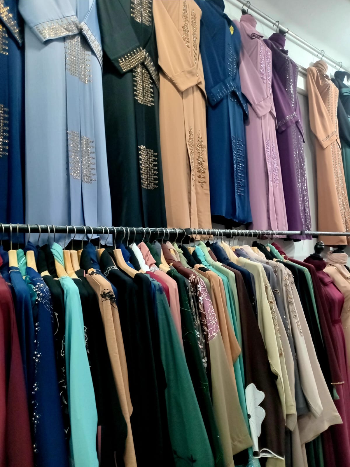 f4300723-84f9-410a-9c37-a6698f27046a