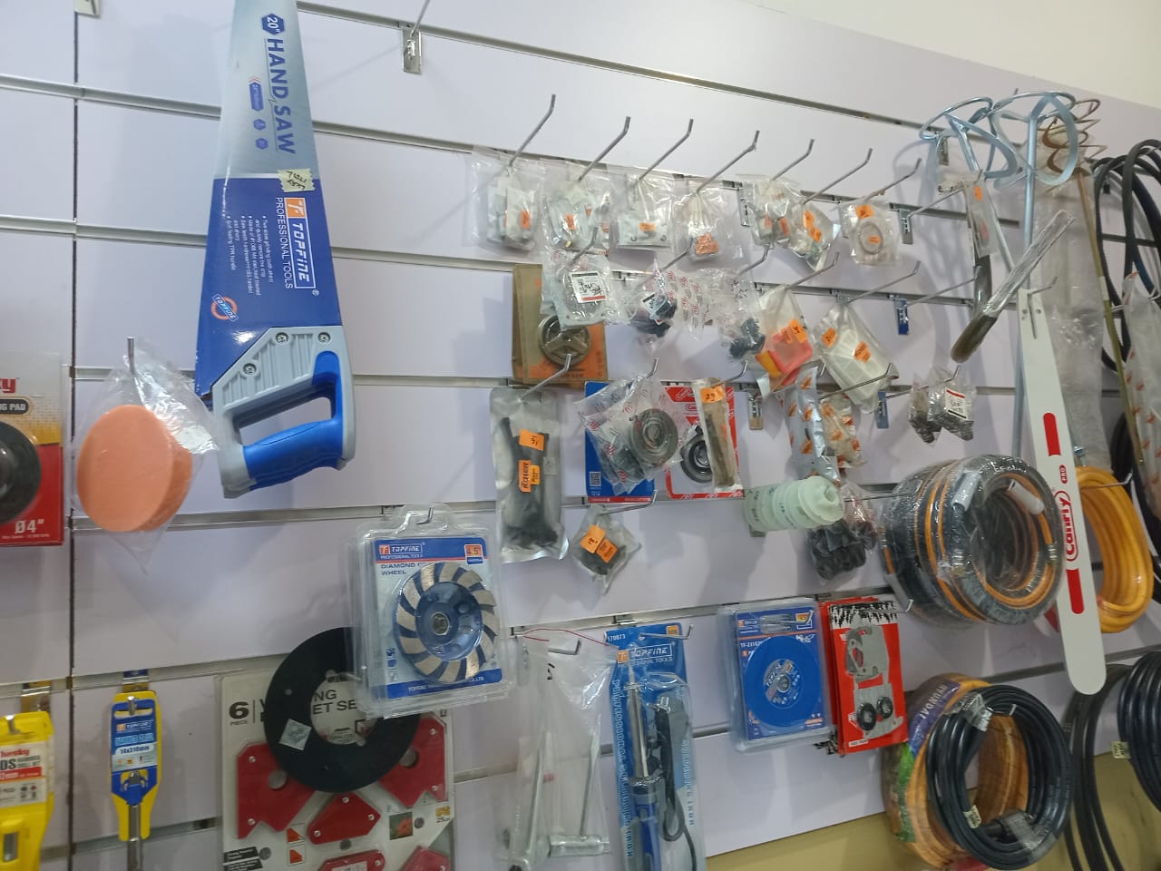 f4b37e22-c6e8-4c23-8020-3aeb14c372d9